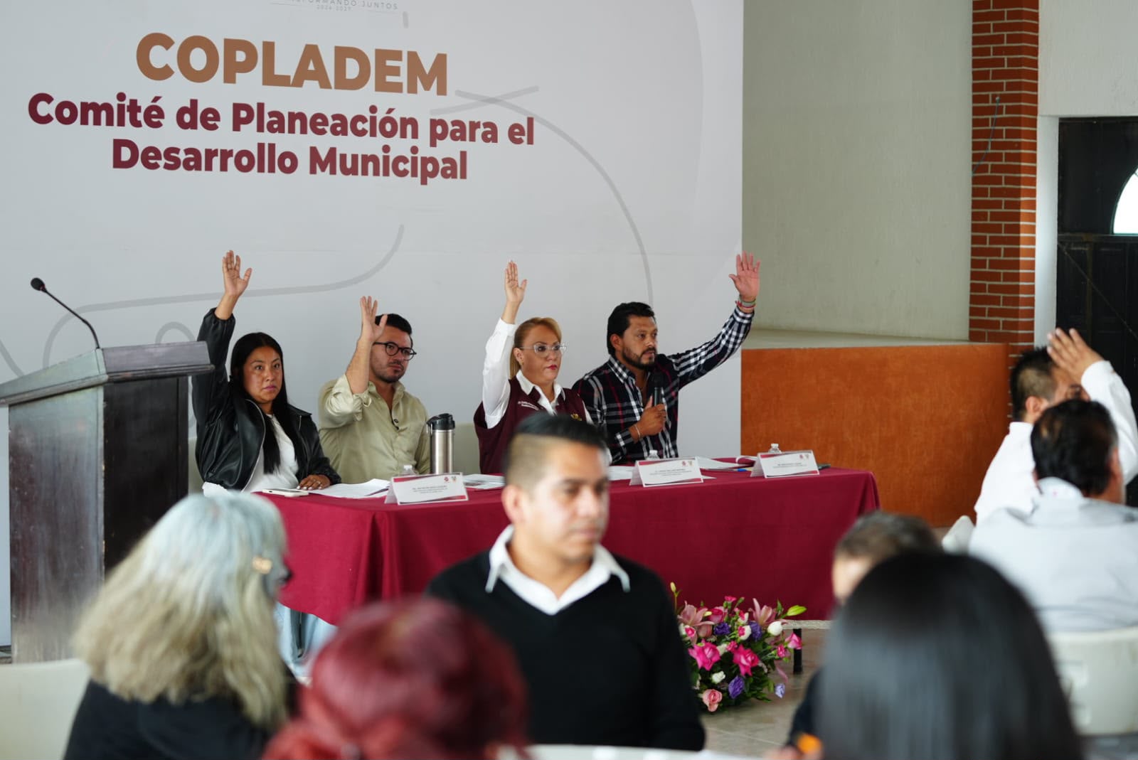 Gobierno de Julio Menchaca fortalece la participación ciudadana en la toma de decisiones